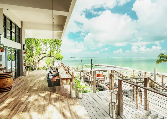 Baker'S Cay Resort Key Largo, Curio Collection By Hilton